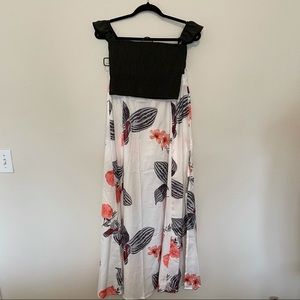 NWOT chic me two piece crop top and and maxi skirt sz.M